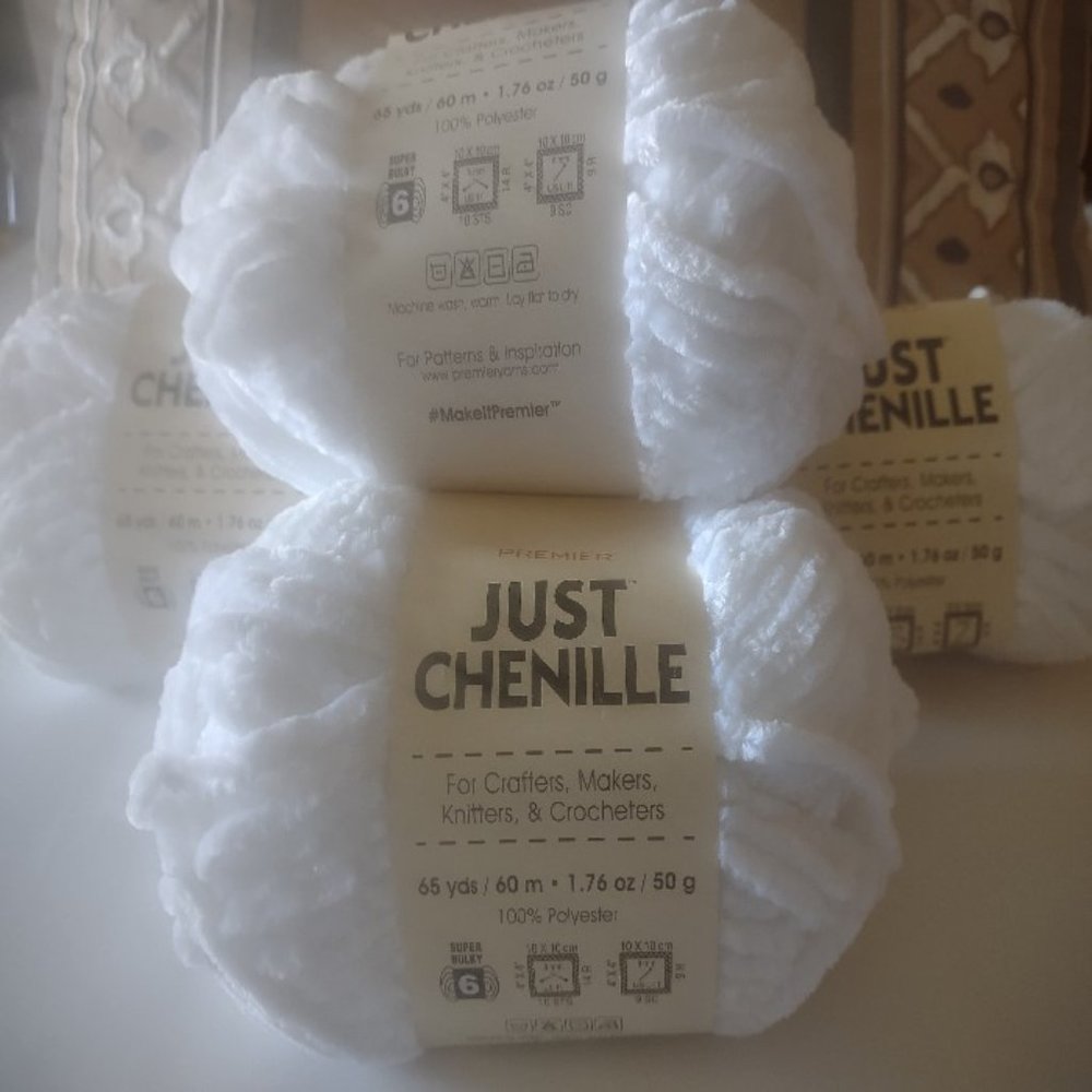 NWT Just Chenille Yarn White Lot of 4 skeins
